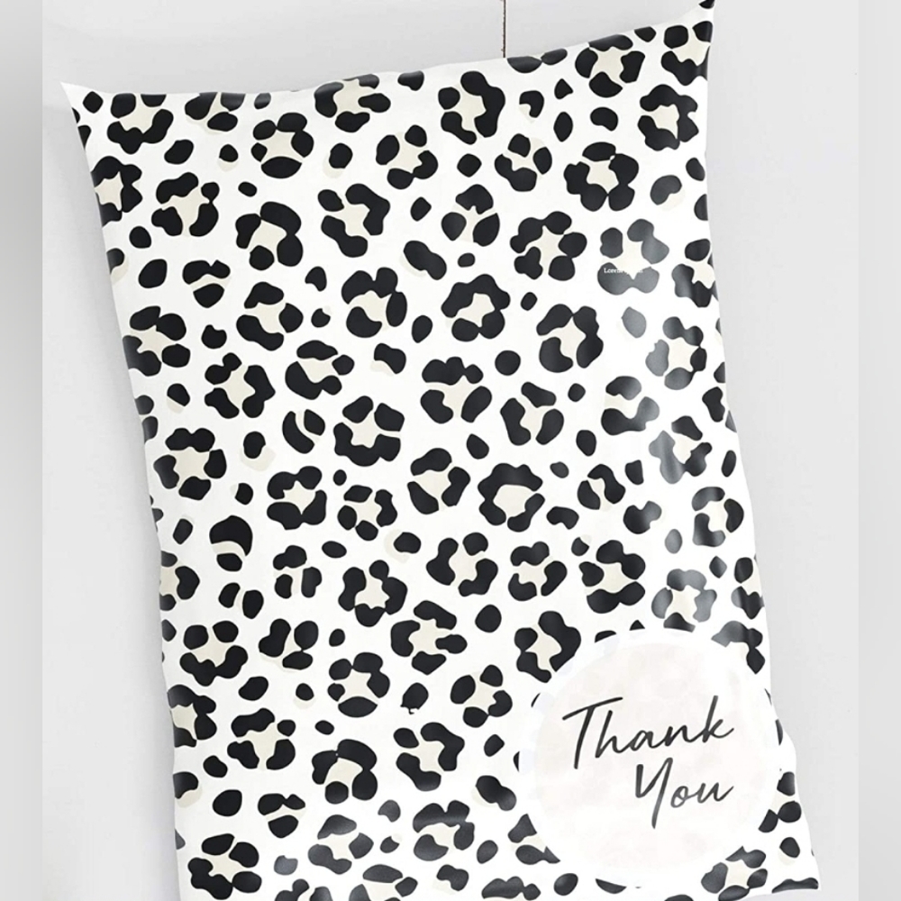 Cheetah Print Poly Mailers 10 X 13 Inch, Non-Padded
